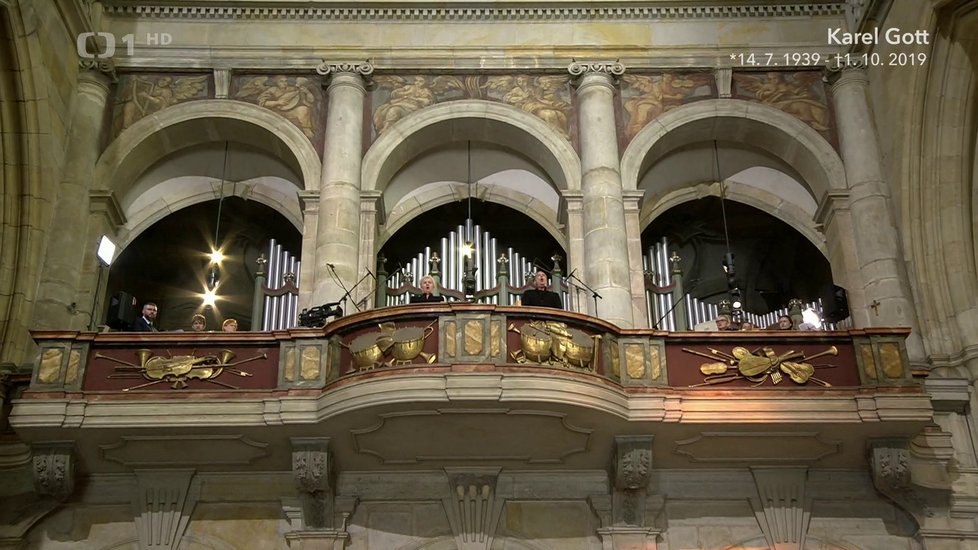 Zádušní mše za Karla Gotta v katedrále Svatého Víta