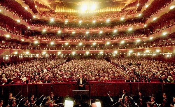 Metropolitní opera v New Yorku je neslavnější operní dům světa.