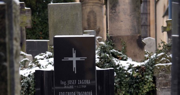 Zagorová koupila tento hrob za 300 tisíc