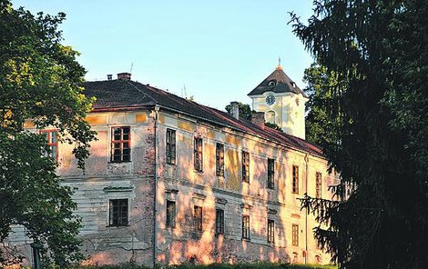 Zámek v Biskupicích má pohnutou historii