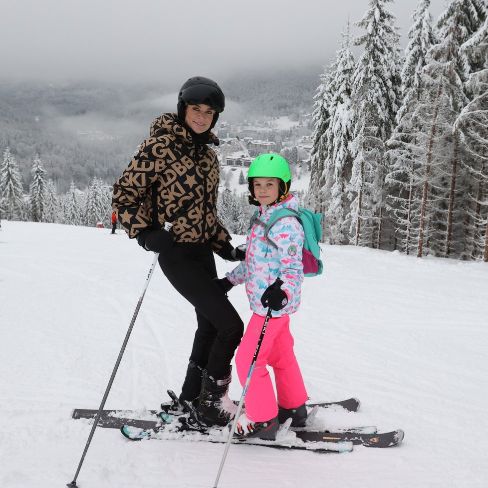 Celebrity na zahájení lyžařské sezóny ve Špindlerově Mlýně