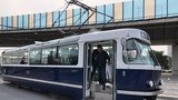 Tramvajová smyčka Zahradní Město se otevírá. Zlepší spojení do Hostivaře, fungovat začne i vlaková zastávka