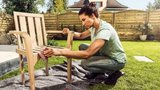 Pořád jako nový! Rady a tipy, jak pečovat o přírodní i umělý zahradní nábytek