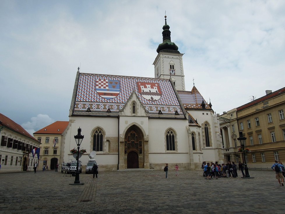 Chrám sv. Marka najdete v centru horního města Gradce.