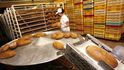 Zájem o chleba klesá. Kromě nízkých odbytových cen trápí pekaře i klesající spotřeba chleba v přepočtuna jednoho obyvatele
