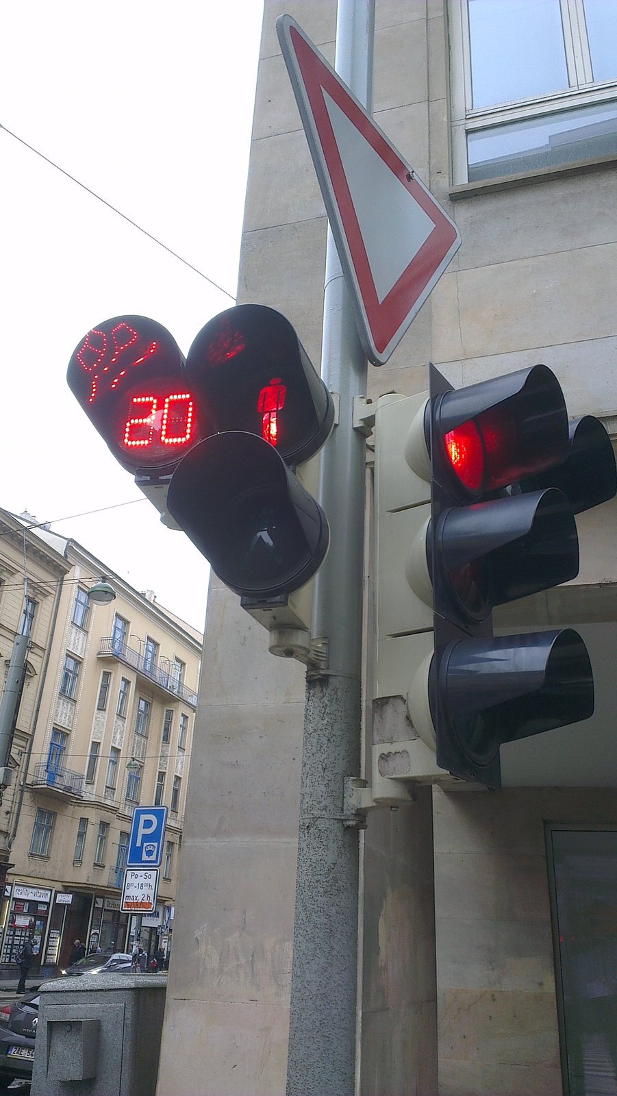 Odpočítívání zbývajícího času do změny signálu? Plošně se jej zatím nedočkáme.