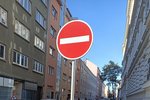 Muž (27) si v Brně nelámal hlavu se zákazem vjezdu. Ukázalo se, že nikdy neměl řidičský průkaz.