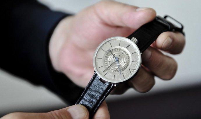 Výrobce hodinek Prim chce růst o 30 procent ročně, chystá se jeho oddlužení