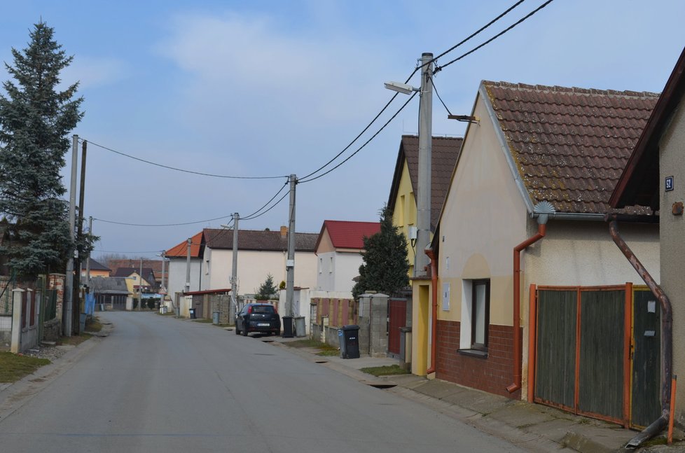 Zálezlice 2017: Domy jsou všechny jako nové.