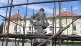 Zachraňují unikátní barokní sochy ve Slavkově: Restaurátoři zápasí s časem, mají moc práce