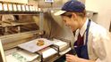 Zaměstnanci McDonald's dostanou v USA novou zbraň proti svému chlebodárci. Zaměstnanci McDonald's dostanou v USA novou zbraň proti svému chlebodárci.