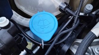 Zamrzlé auto Zamrzlé auto