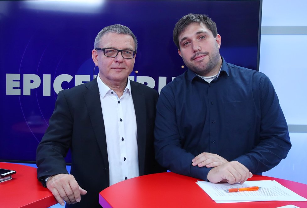 Ministr kultury Lubomír Zaorálek v rozhovoru ve Studiu Blesk Zpráv odhalil první personální změny v úřadu (30. 8. 2019)