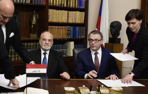 V Česku se budou školit iráčtí diplomaté. Zaorálek s Džaafarím probrali i válku s ISIS