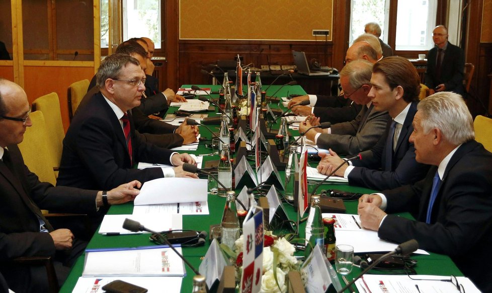 Ministři zahraničí Česka a Rakouska jednali v Linci.