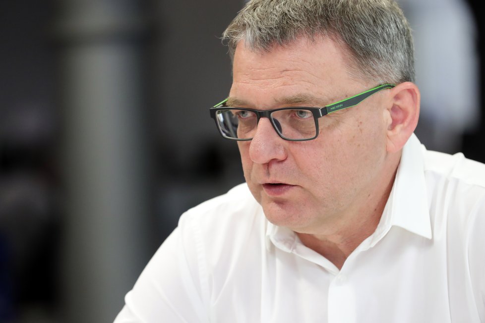 Lubomír Zaorálek (ČSSD) bude v pondělí požadovat hlavu šéfa finanční správy Martina Janečka.