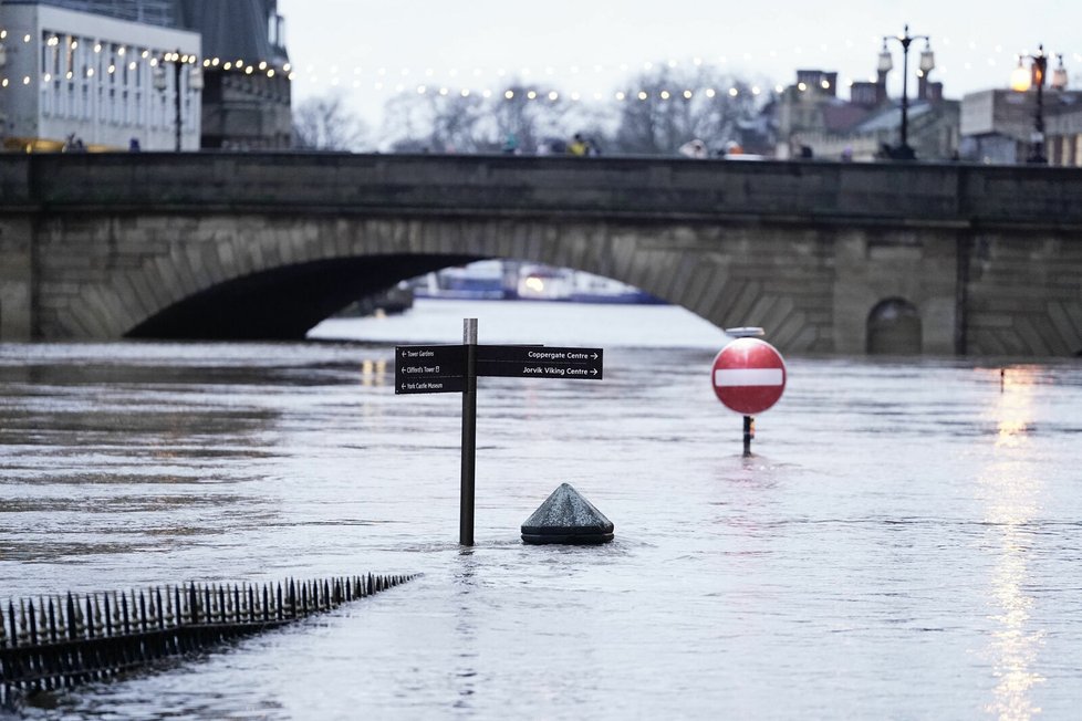 Záplavy v Anglii na konci roku 2023: Město York