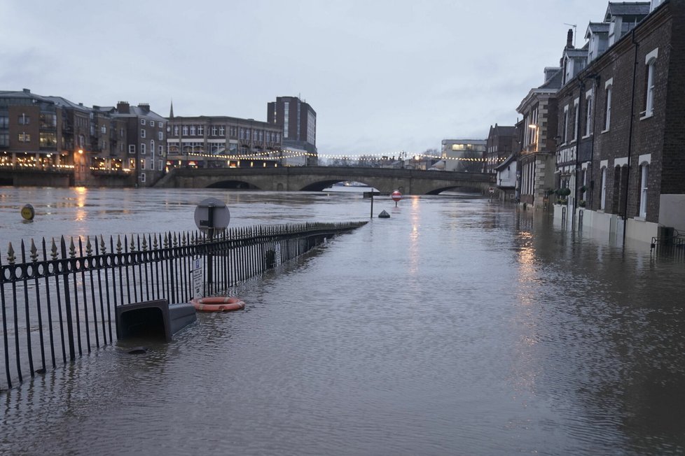 Záplavy v Anglii na konci roku 2023: Město York