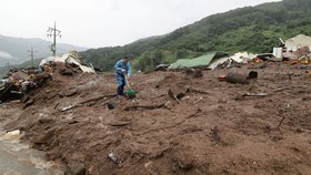 Jižní Koreu zasáhly záplavy a sesuvy půdy.
