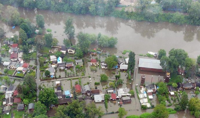 Záplavy