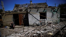 Válka na Ukrajině: Zničené domy v Záporoží (6.5.2022)