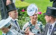 Zara Tindall s vévodkyní Kate a princem Williamem.