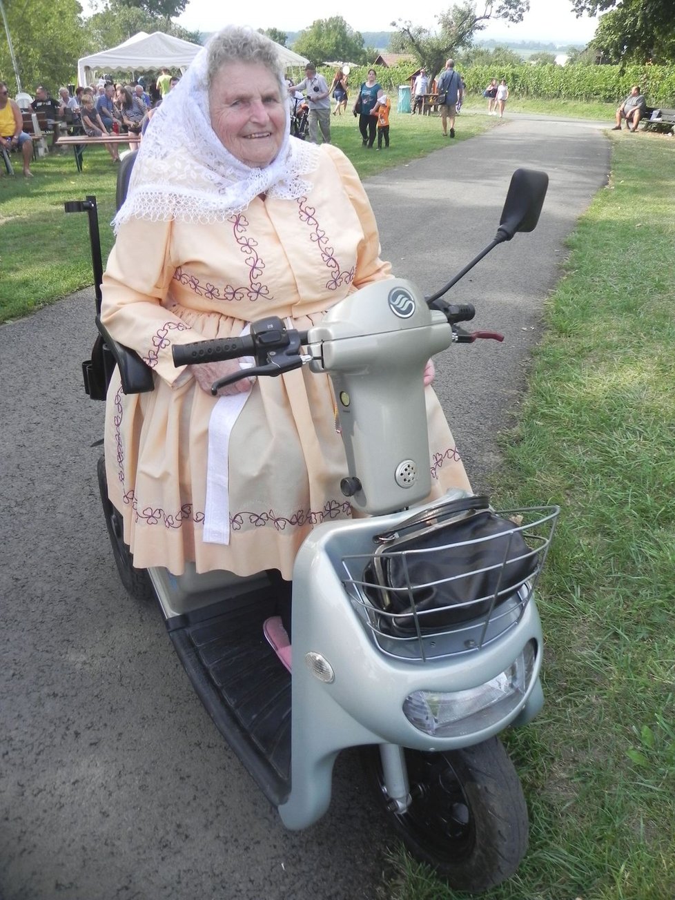 Na slavnost přijeli lidé z okolí Strážnice.