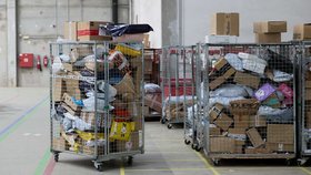 Provoz v depu Zásilkovny v Rudné u Prahy (prosinec 2025)