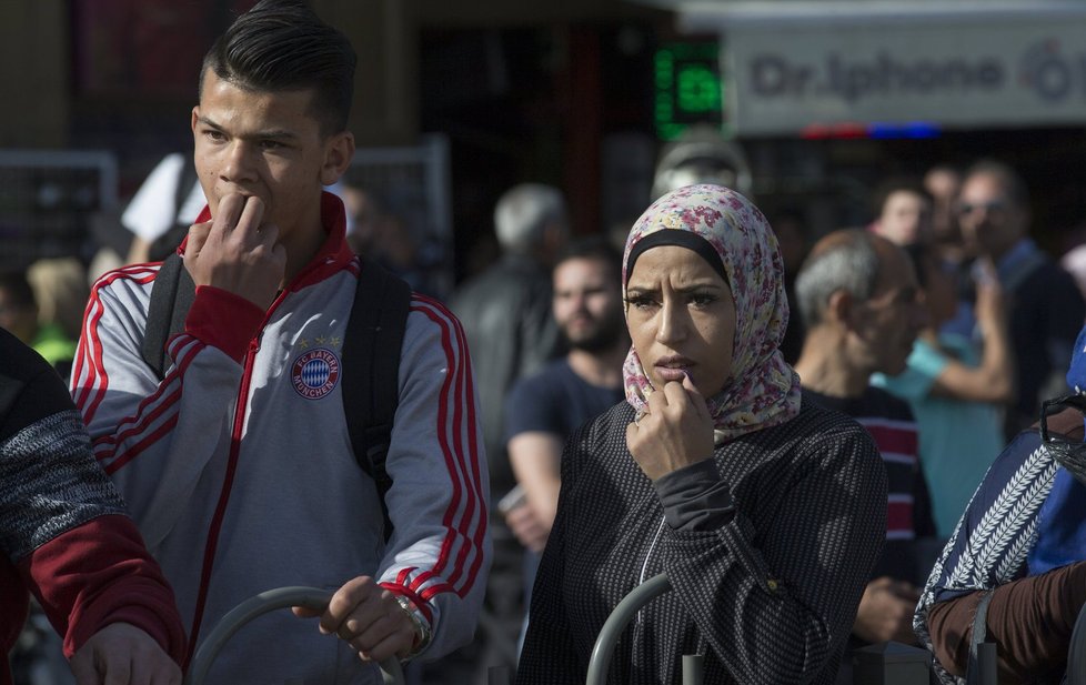 Další Palestinka zastřelena při útoku na Izraelce: Arabské země řeší, co s tím