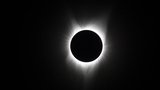 Astronomické úkazy 2026: Úplné zatmění Slunce konečně i v Evropě. Už máte letenky?