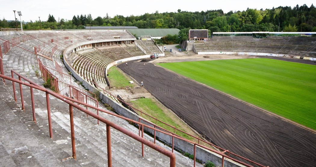 Stadion Za Lužánkami po velkých úpravách