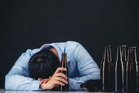 Alkohol: Jak mít pití pod kontrolou a nestát se závislým?