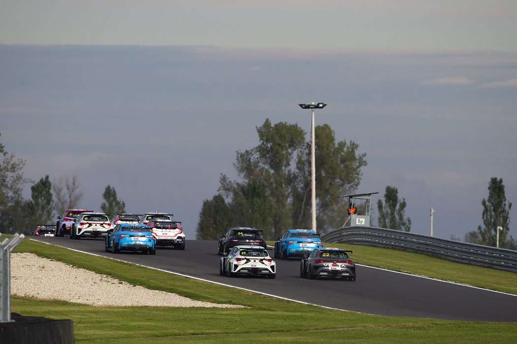 Závod WTCR na Slovakiaringu