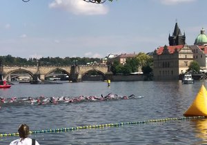 Praha hostila druhý ročník mezinárodního triatlonu Challenge Prague