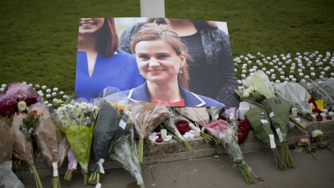 zavražděná britská poslankyně Jo Coxová