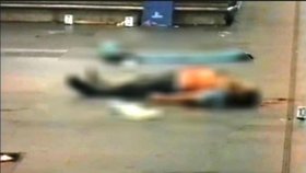 Tělo mrtvého policisty, jehož zabil Rus Alexandr Kručinin