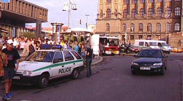 Policie krátce po činu na Václavském náměstí