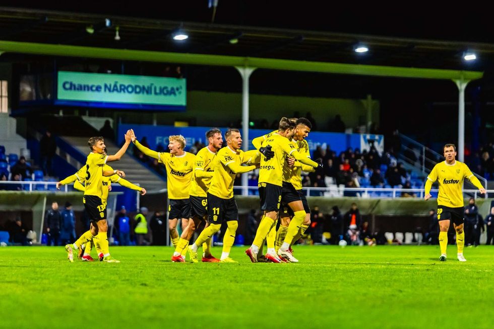 Zbrojovka reaguje na ztrátu, rozhodl Kaká. Řezníček skóroval, Ústí smetlo béčko Baníku Zbrojovka reaguje na ztrátu, rozhodl Kaká. Řezníček skóroval, Ústí smetlo béčko Baníku