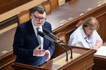 Ministr financí Stanjura hájil ve Sněmovně vládní úsporný balíček (12.7.2023)