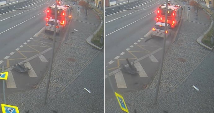 Zběsilou jízdu opilého seniora zachytila kamera.