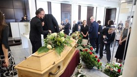Pohřeb Zdeny Mašínové v Olomouci (18.6.2026)