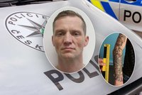 Vězeň na útěku z Jiřic: Policie ukázala výrazné tetování