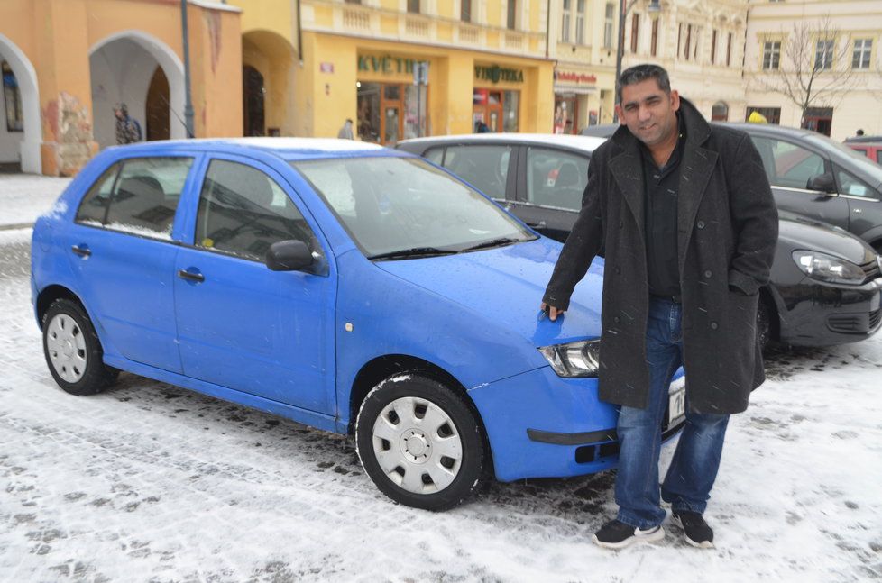 Tohle auto si pořídil Godla za honorář ze seriálu Most!.