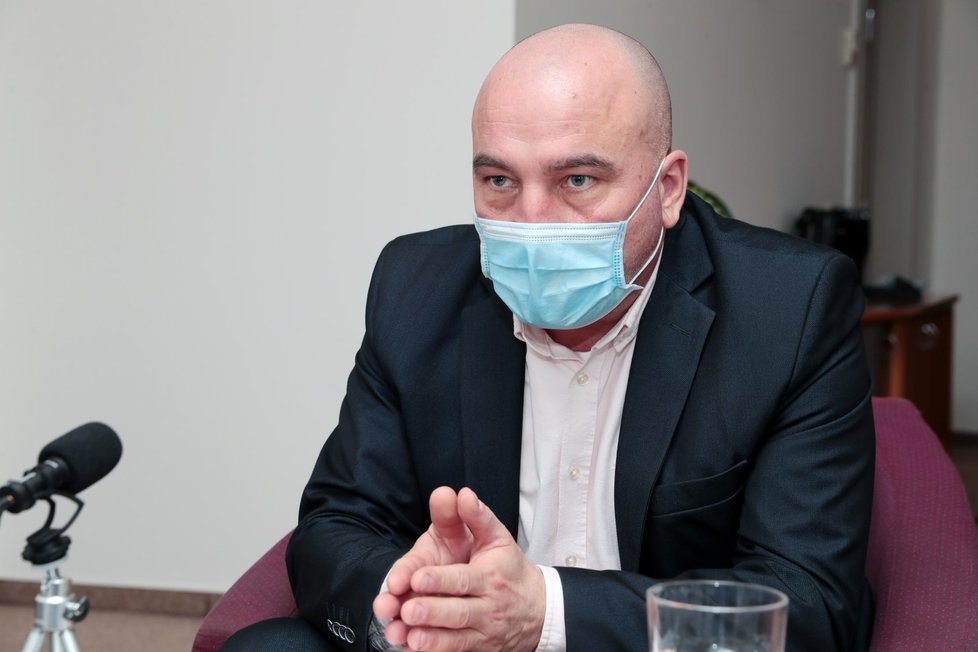 Ředitel Všeobecné zdravotní pojišťovny (VZP) Zdeněk Kabátek během rozhovoru pro Blesk (27. 1. 2021)