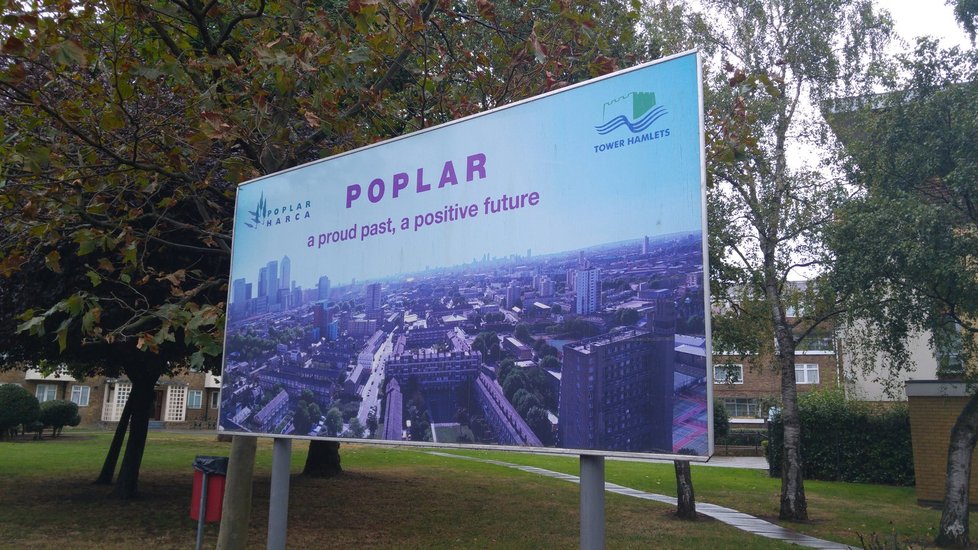 Mše za zavražděného Zdeňka se konala v londýnské čtvrti Poplar.