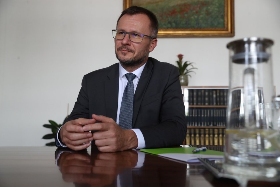 Ministr zemědělství Zdeněk Nekula (KDU-ČSL) při rozhovoru pro Blesk