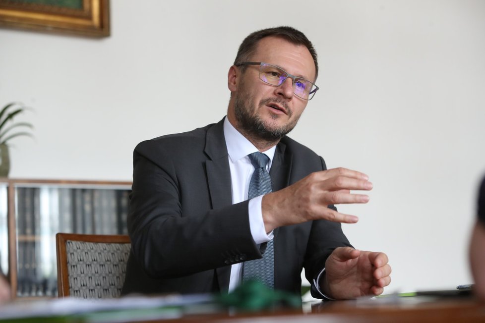 Ministr zemědělství Zdeněk Nekula (KDU-ČSL) při rozhovoru pro Blesk.