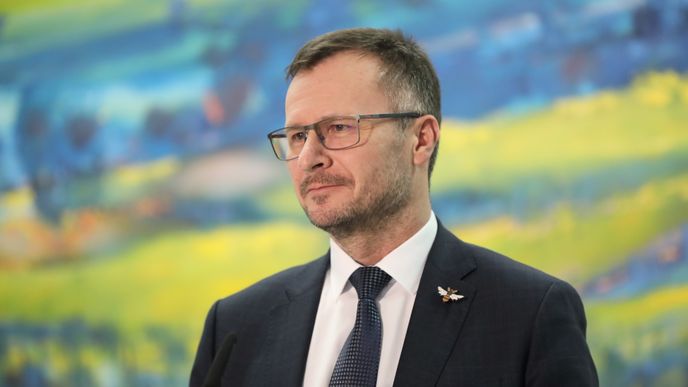 Ministr zemědělství Zdeněk Nekula (KDU-ČSL) na tiskové konference k drahému cukru (27.2.2023)