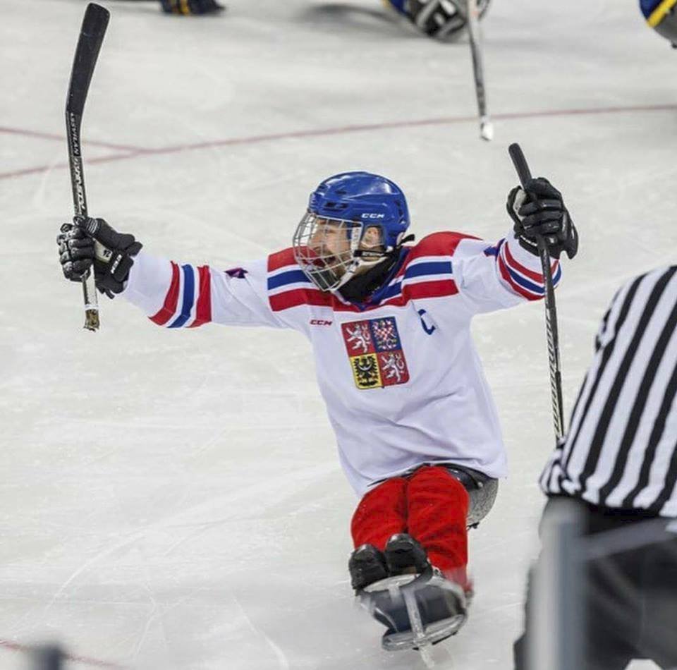 Zdeněk se jako kapitán sledge hokejové reprezentace zúčastnil už tří paralympiád