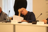 Volba členů Rady ČT: Zemanův kritik se vzdal, adepti řešili zvýšení koncesionářských poplatků